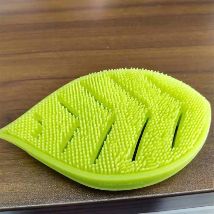 China Baby Bath Silicone Brush   colorways customized  OEM &ODM Supporting 